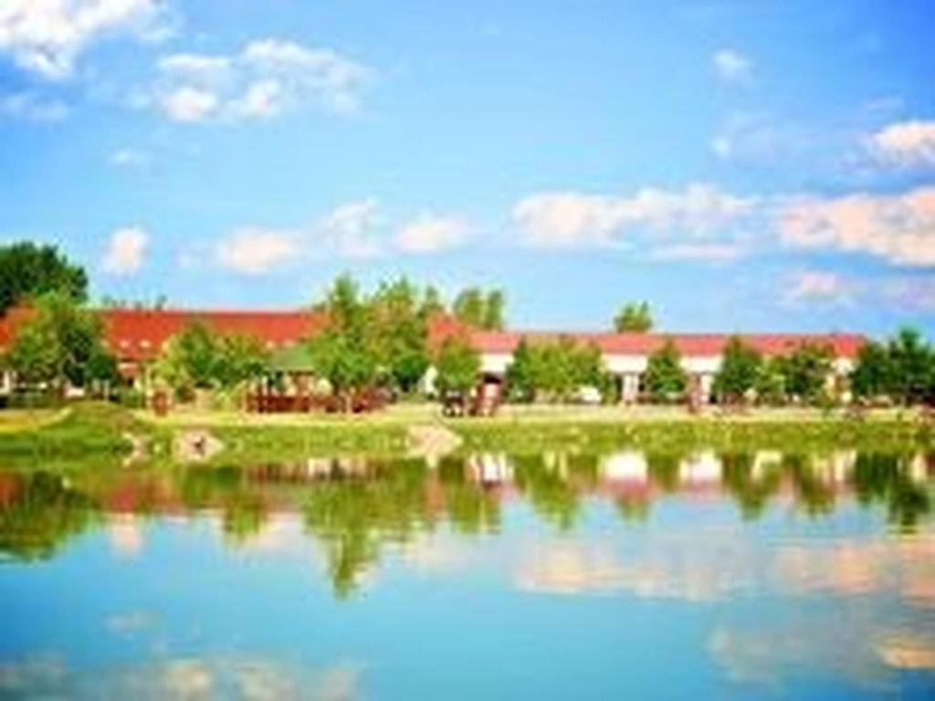 Verba Tanya Bed and Breakfast Kotaj Esterno foto