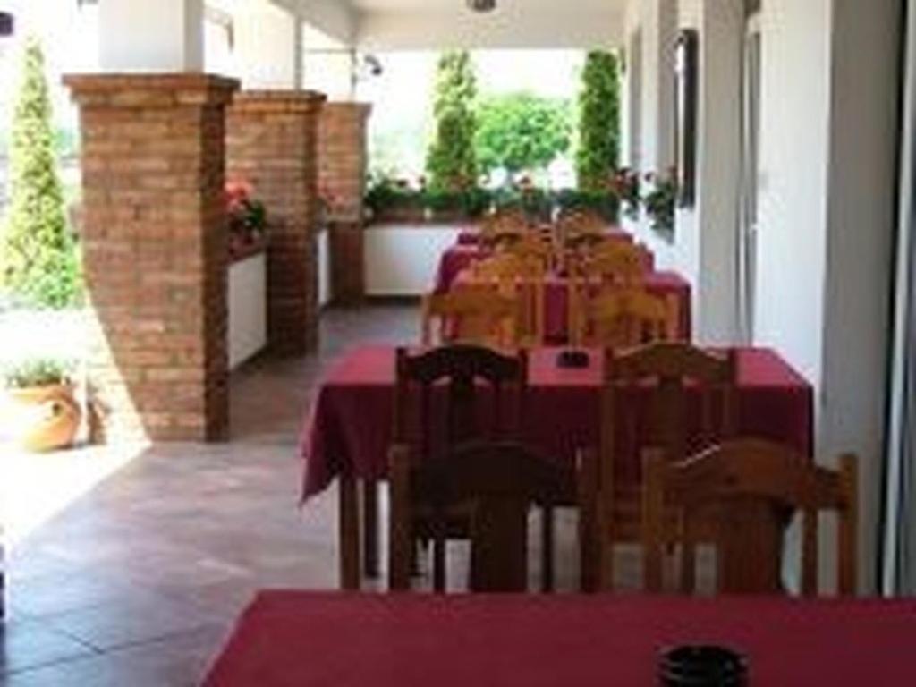 Verba Tanya Bed and Breakfast Kotaj Esterno foto