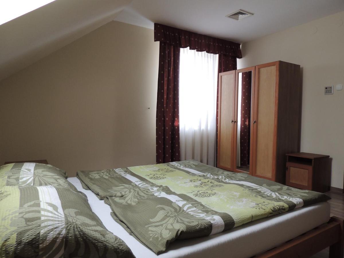 Verba Tanya Bed and Breakfast Kotaj Camera foto